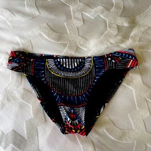BAR III swim bottoms size M